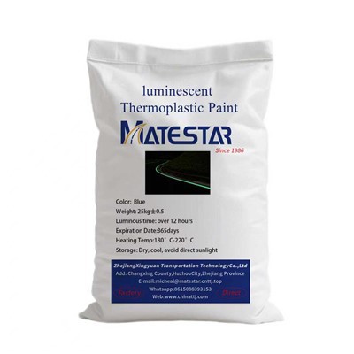 Světelný silniční nátěr